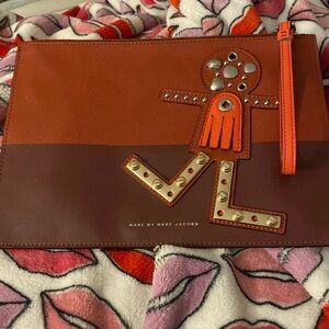 Nice roomy marc jacobs pouch ♥️